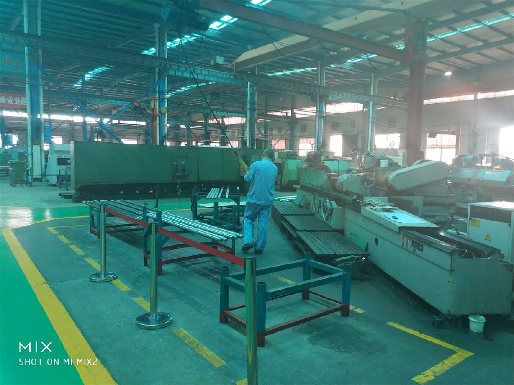 滚珠丝杠常用的几款类型