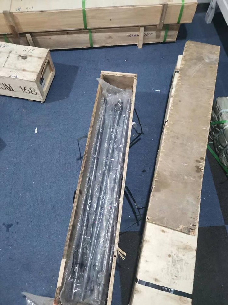 祝贺我公司为宁波客户制造的滚珠丝杠顺利完成发货！