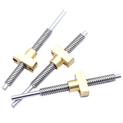 梯形丝杠车端面时应注意的问题